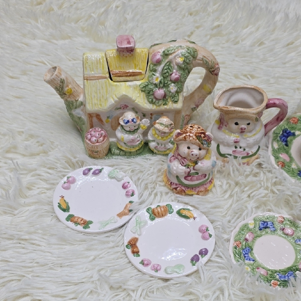 Vintage Charming Ceramic Tea Set with Floral and Animal Designs - Picture 3 of 4